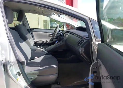 2013 Toyota Prius Two from USA, damaged, VIN JTDKN3DU1D5539812